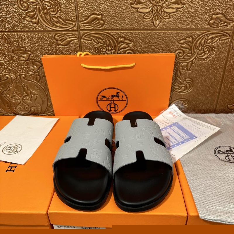 H**mes slippers